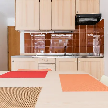 Campiglio-apartment Free Parking & Self Check-in *